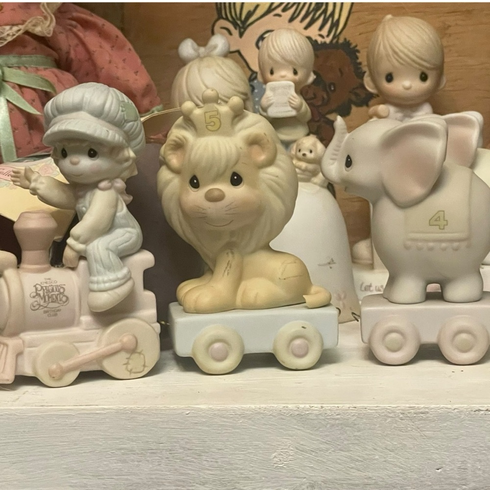Precious Moments Birthday Train Figurines #1–6 - Picture 2 of 7